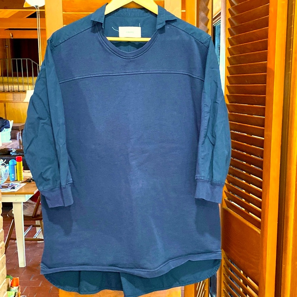 Humanoid mixed fabric top